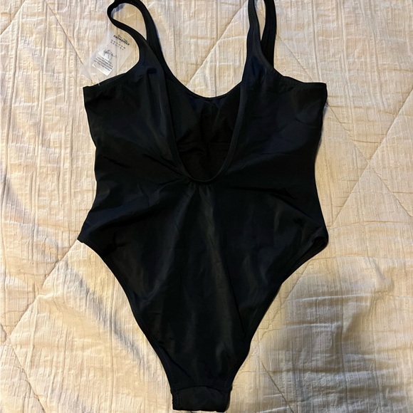 NWT Ashley Graham swimsuit size 10 - Picture 2 of 4